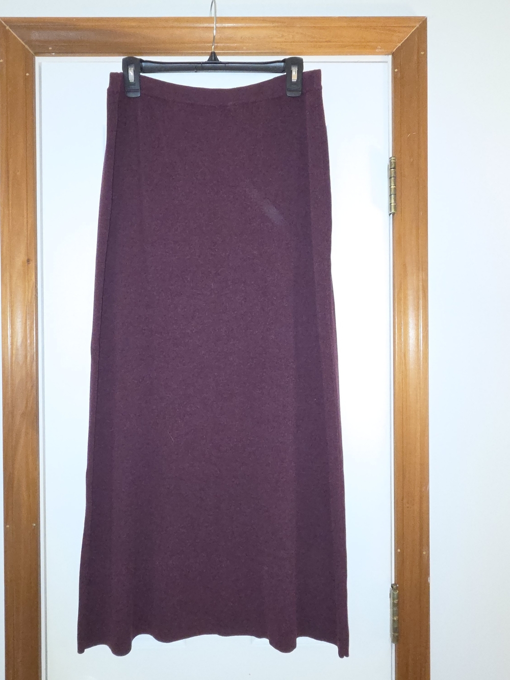 Liz Claiborne Maxi Knit Skirt in Plum 😍